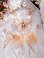 Conjunto Giovanna 3 Peças – Lingerie Sensual com Tule, Bordado e Tiras