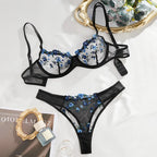 Conjunto Luara – Lingerie Bordada em Tule Transparente com Renda Floral