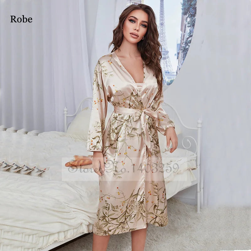 Conjunto Beatriz – 4 Peças em Cetim Floral