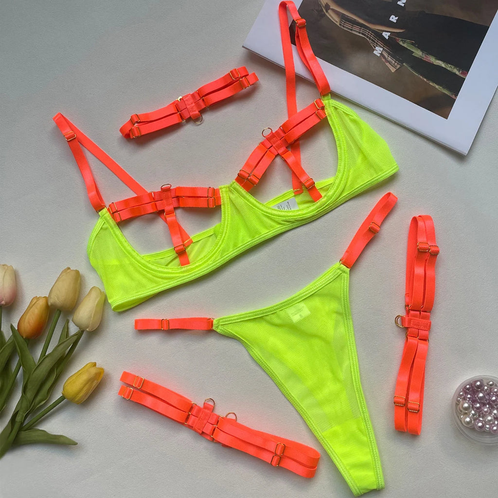 Conjunto de Lingerie Natasha – 4 Peças Ousadas para Sedução Completa
