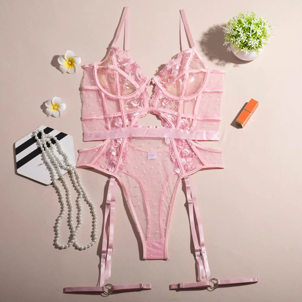 Body de Renda Letícia – Elegância Transparente com Cintas Sensuais