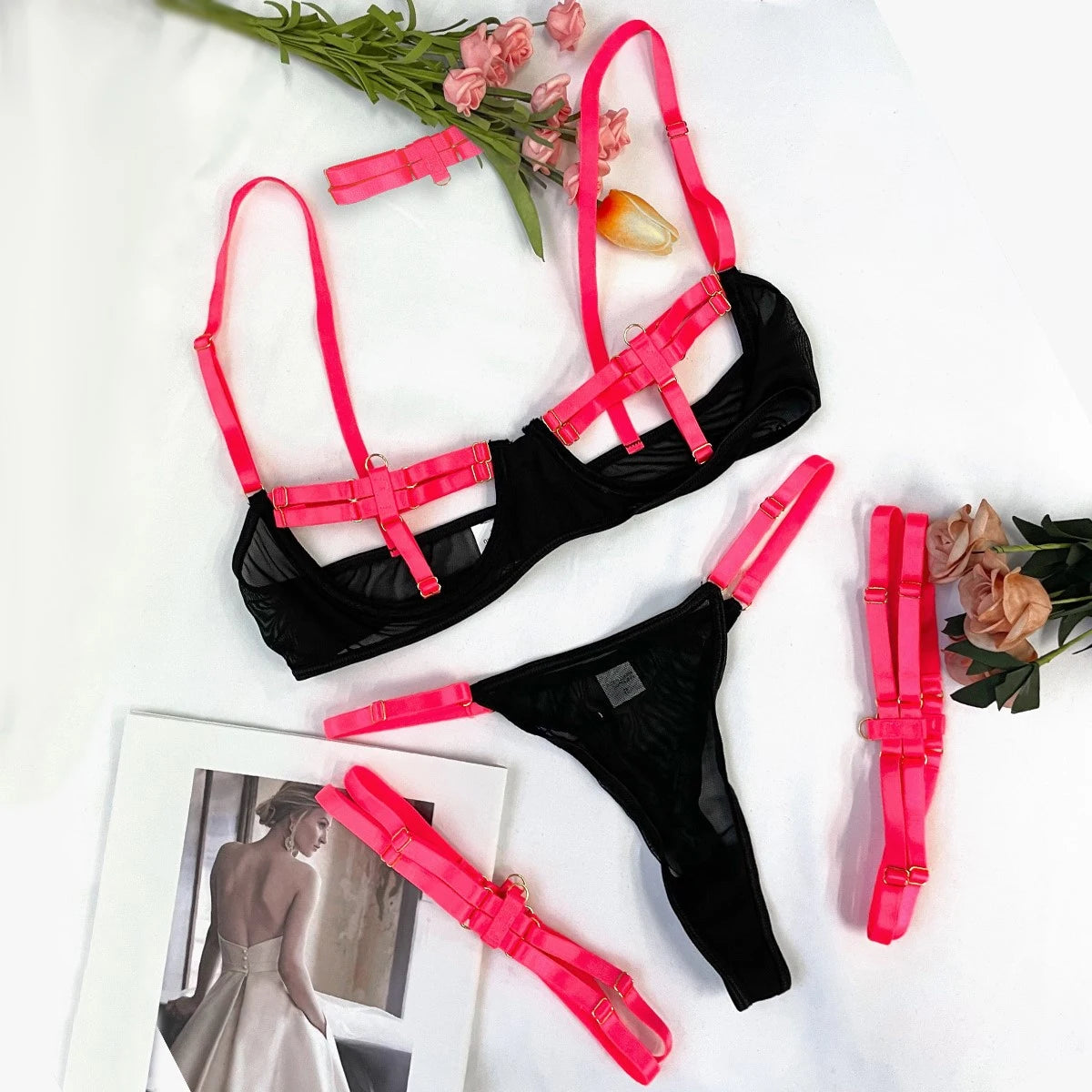 Conjunto de Lingerie Natasha – 4 Peças Ousadas para Sedução Completa