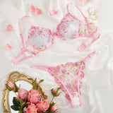 Conjunto Rosé Bloom – Lingerie Bordada Transparente com Toque Romântico