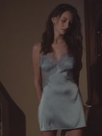 Eduarda – Chemise em Cetim e Renda Transparente