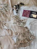 Conjunto Beatriz – 4 Peças em Cetim Floral